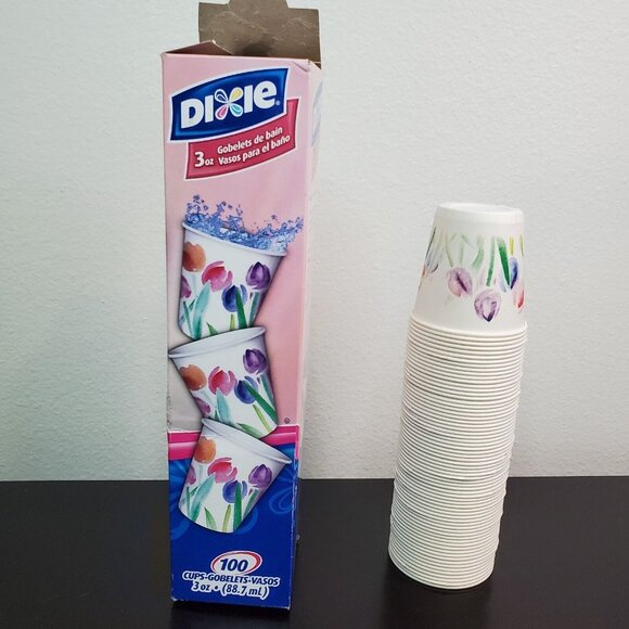 Dixie 3oz Bath Cups Rosy Watercolors 2011 Movie Prop Open Box Used (68 of 100) - Picture 6 of 7